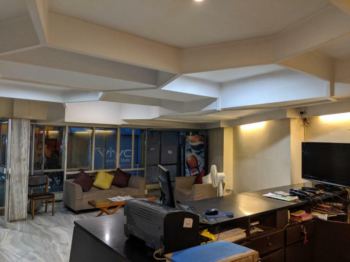 Aashraya Hotell Mysore Eksteriør bilde
