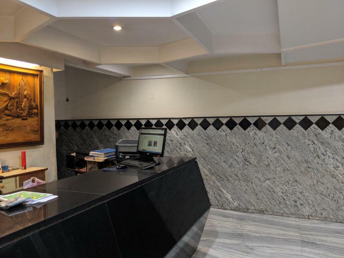 Aashraya Hotell Mysore Eksteriør bilde